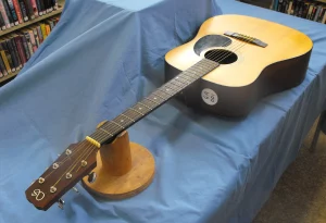 Acoustic Guitar GA001