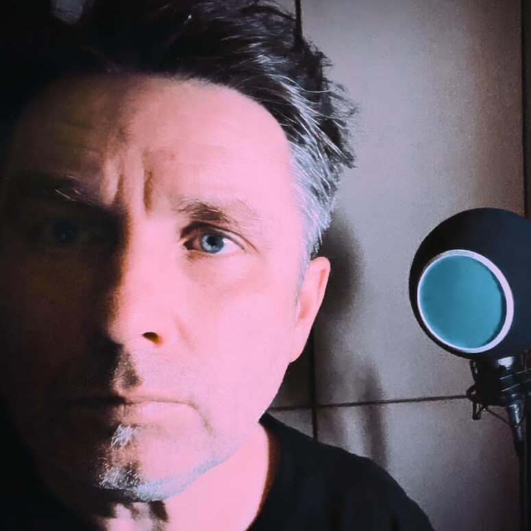 Studio_head